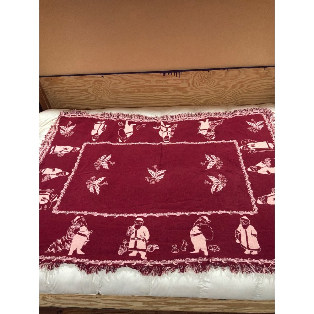 Unbranded Christmas Santa Claus Woven‎ Throw Blanket OS Burgundy Pink